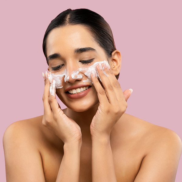 Lotus Herbals WhiteGlow InstaGlow Brightening 4-in-1 Facial Kit, 40g